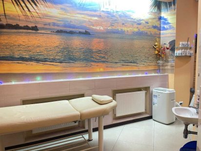 Масажний кабінет з душем, туалетом, в салоні краси, набережна Перемоги Днепр