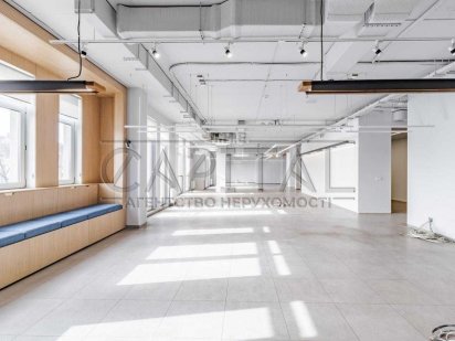 Аренда офиса на ул. Спасская, Подольский р-н, Подол Киев