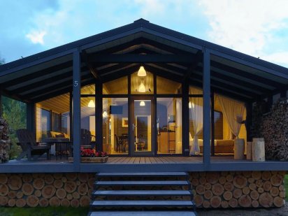 Будиночки на березі озера із сауною Київ