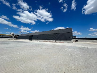 Ділянка 110 соток з ангаром і комунікаціями, центральна частина м.Буча Буча