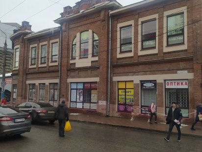 Торгово-офисное помещение в центре города Суми