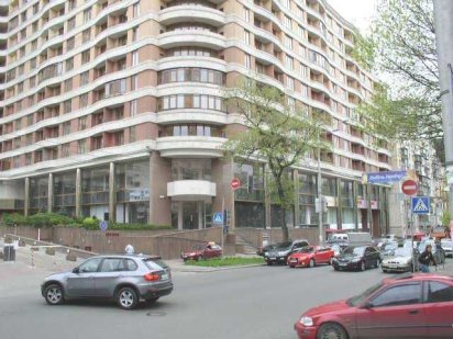 Продаж, офіс-магазин, центр міста, власник Киев