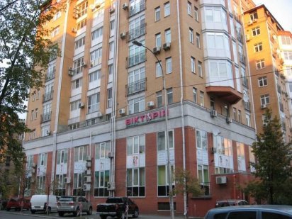 Фасад, вітрини 400м2, ЦЕНТР, ПОДІЛ,парковка, метро,тераса, Киев