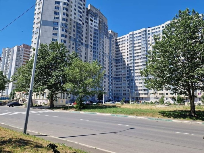 Продам 3к.кв 100м² в новострое Черноморска - фото 1