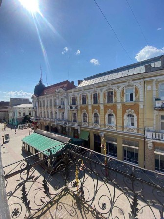 Оренда квартири в центрі на стометрівці! Австрійський люкс - фото 1