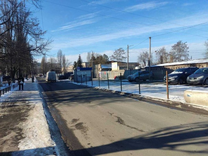 Здам в оренду паркомісце на вул. Академіка Туполева, 17, від власника - фото 1