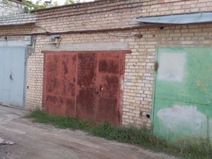 Здам Гараж капітальний біля ТЦ LAVINA на Берковецька Киев