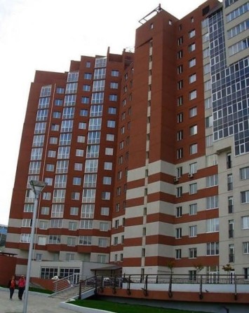 Продам паркоместо Пушкина Кучеревского К12 центр паркинг парковка - фото 1