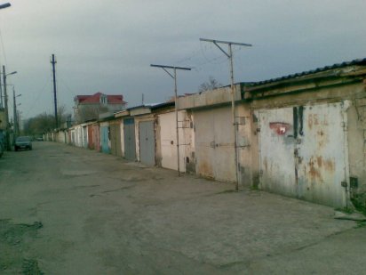Гараж каменный на стоянке продам-сдам. Одесса