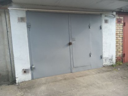 Капiтальний гараж  40 кв.м.з ямою та підвалом м.Видубичі Київ