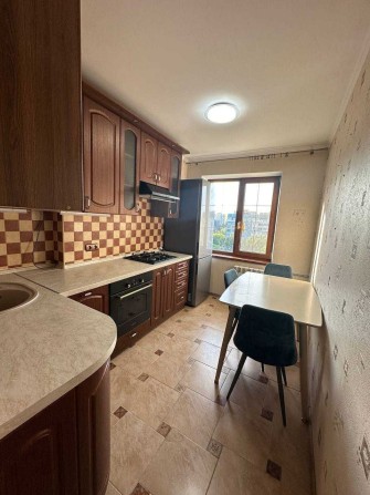 Продам 3к. квартиру з якысним ремонтом, ЖМ Перемога 6. - фото 1