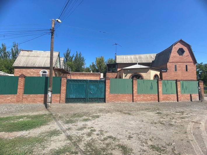 Продам газифицированный дом. Торг - фото 1