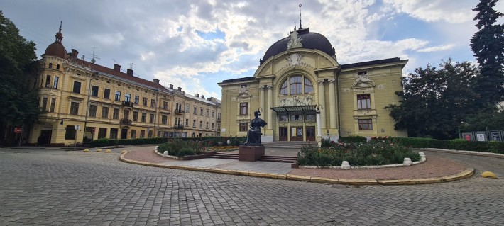 Здається 2 кімн. в центрі - фото 1