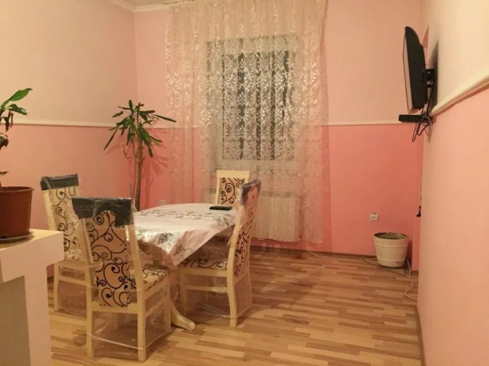 Оренда 3 кімнатної квартири 140 м2 - фото 1