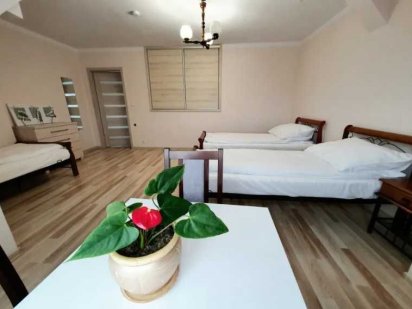 Сдам подселение в комнату в Киеве Метро Лыбедская Київ