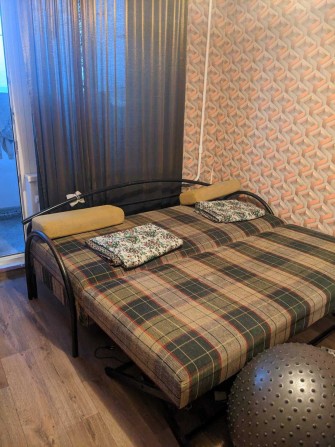 З 22 вересня, Свободи 32, Виноградар, кімната 12 м2 - фото 1