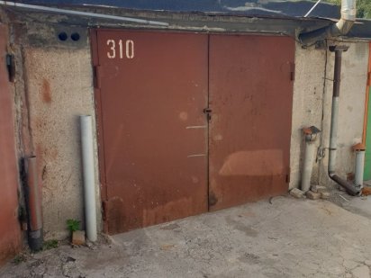 Гараж 6×4. Вечерний Бульвар. Кривий Ріг