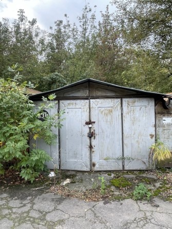 Сдам гараж «СЕВАСТОПОЛЬСКИЙ»ОК Лобановского, 8Б Соломенский р-н - фото 1