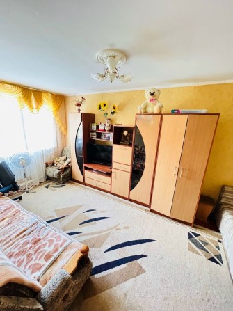 Продам 2к гуртожиток Лесі Українки - фото 1