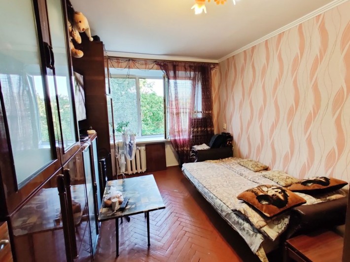 Продаж великої кімнати 17м.кв - фото 1