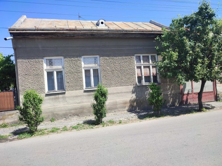 Продається будинок у м. Виноградів 43000$ - фото 1