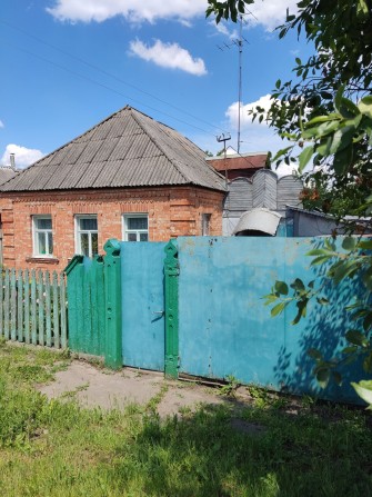 Продам будинок з цегли, 82м.кв на  Добровільній , р-н 11 школи - фото 1