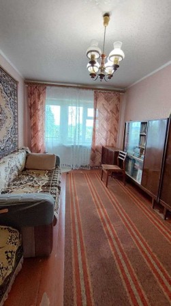 Продам 3-х кімнатну   квартиру м. Зміїв - фото 1