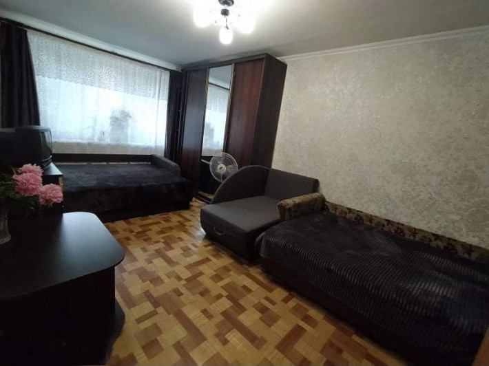 Продам 1 комнатную квартиру на Александрийской - фото 1