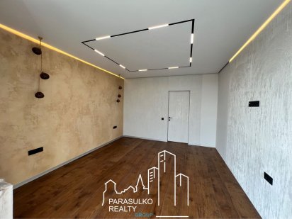 Неймовірна 2-о кімнатна квартира з кладовкою та підвалом! Кам'янець-Подільський