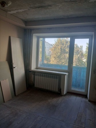 Продам 3 комн. кв-ру в центре Чугуева - фото 1