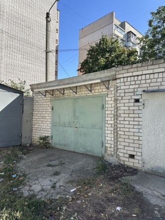 Продам гараж в центрі міста - фото 1