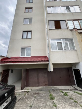 Продаж гаража в центрі Івано-Франківська - фото 1