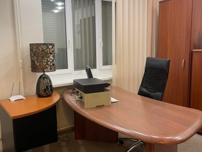 Продам офіс на Н. Армстронга (Казакова)