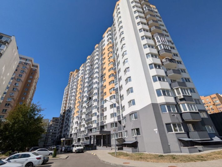 Продаж 1 кім Бровари, Київська обл, вул. Петлюри - фото 1