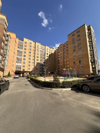 Продам 2-х кімнатну квартиру в ЖК " Зелений" - фото 1