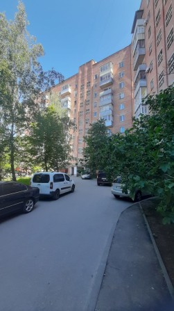 Продам з ремонтом 3 кімнатну,65м2, - фото 1