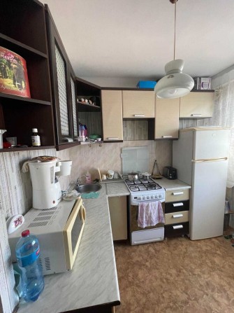 Продам 1-кім кв, 9/9, вул. Героїв України, б. 31 - фото 1