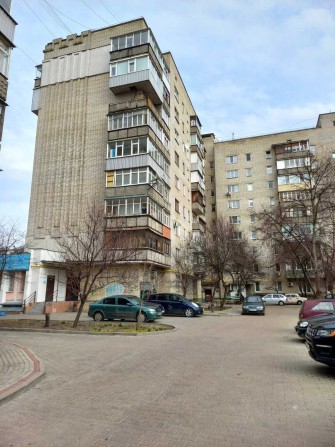 Продаж 4 к. кв. з автономним опаленням в центрі міста - фото 1