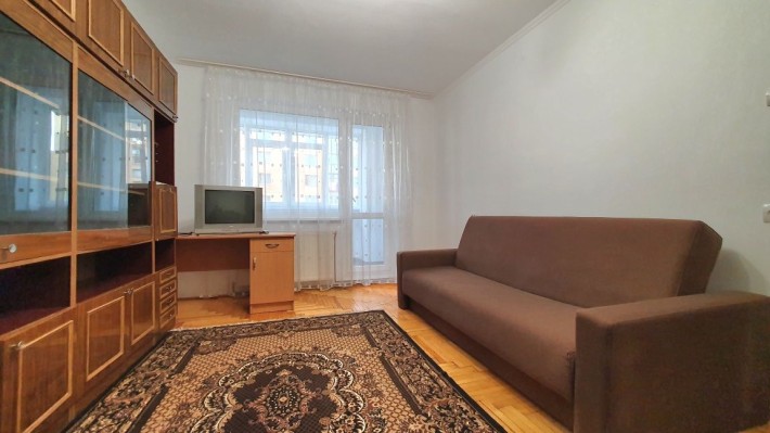 ПРОДАЖ 2 кімн. КВАРТИРИ 50 м² 4 поверх Новий район вул.Тлехаса 76 - фото 1