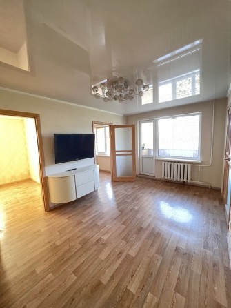 ПРОДАМ неймовірно КРАСИВУ 3 кім. квартиру  вул. ЧЕХОВА 46000$ - фото 1