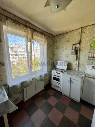 Продам 1 кімнатну квартиру 39,5 м2 ТОРГ Тополь 1 2 3 - фото 1