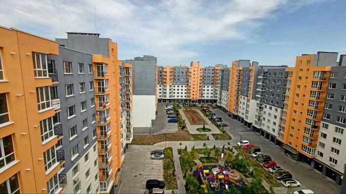 Продаж 2к.  квартири 69 кв.м. - фото 1