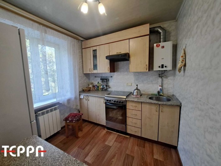 Продаж 3-кімнатної квартири в район пл. Фестивальної - фото 1