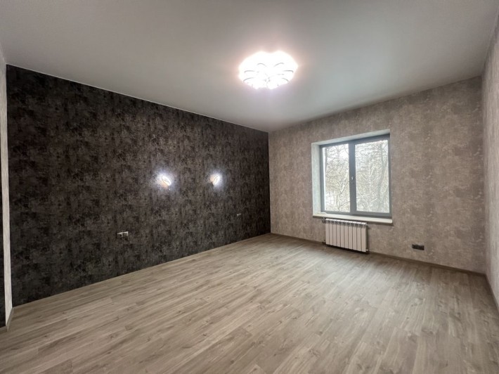 Продам 3-х комнатную квартиру - фото 1