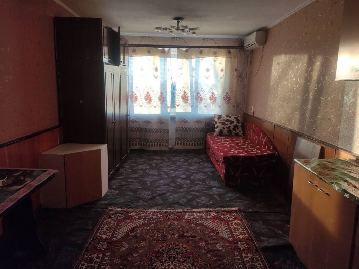 Продам велику кімнату 19 м2 - фото 1