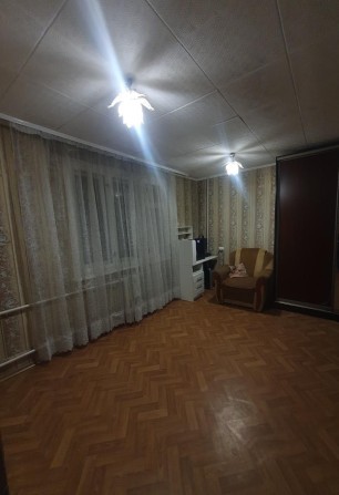 Кімната в гуртожитку 24 м2 Продам!Власниця - фото 1