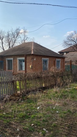 Продам дом, участок 15 соток, центр, 95 квартал, Кривой Рог. - фото 1