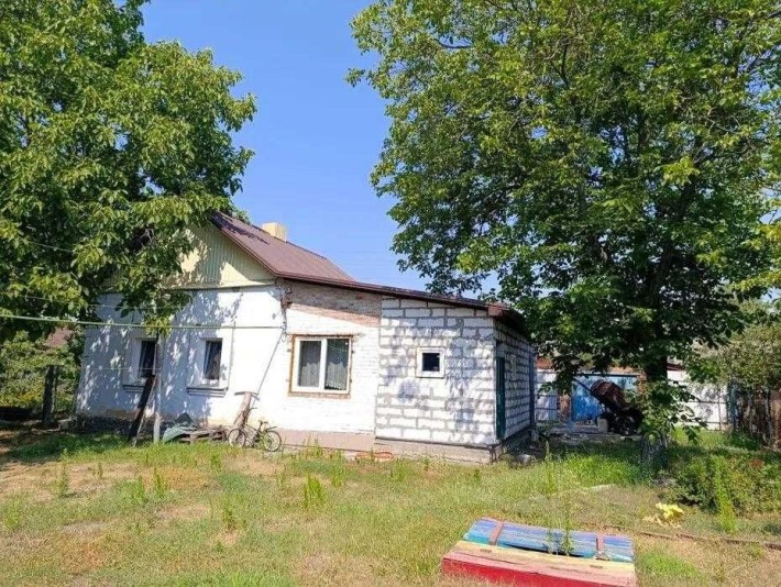 У продажу будинок на три кімнати - фото 1