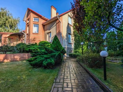 Продажа 2-х эт. дома на НАБЕРЕЖНОЙ, цена снижена на 50%, торг возможен