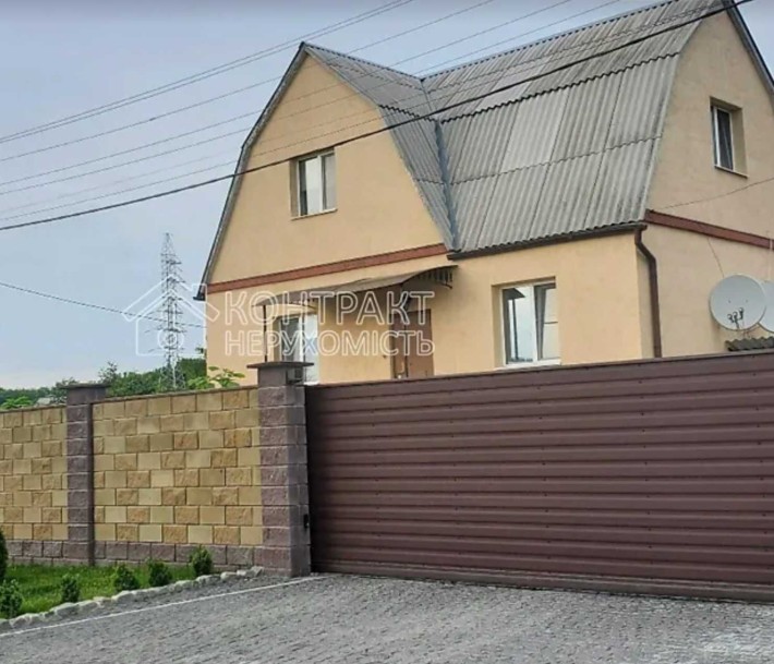 Продажа 2 этажного дома с ремонтом и участком на 15 соток, 150 кв. м - фото 1